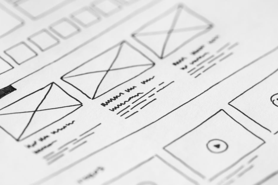 Cómo Estructurar la Página de Inicio de tu Web: Guía Definitiva para Convertir Visitas en Clientes