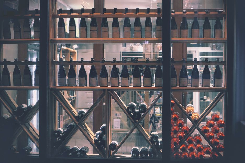 Desarrollo de Plataforma E-commerce B2C para Sector de Bodegas y Vinos Exclusivos
